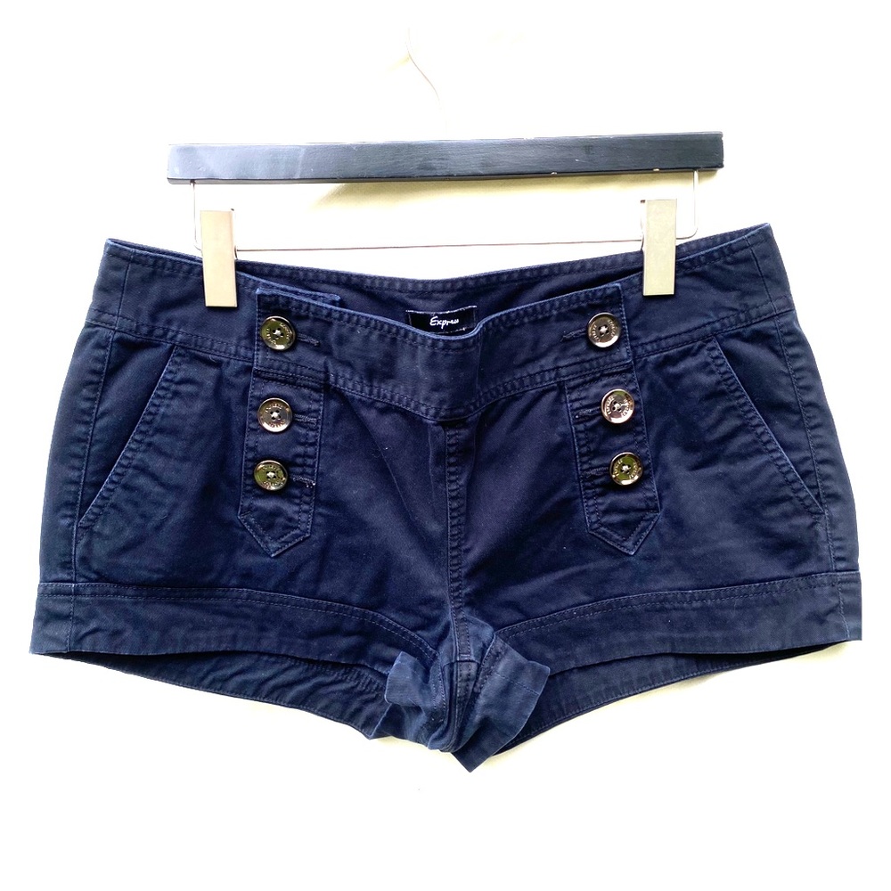 Express shorts